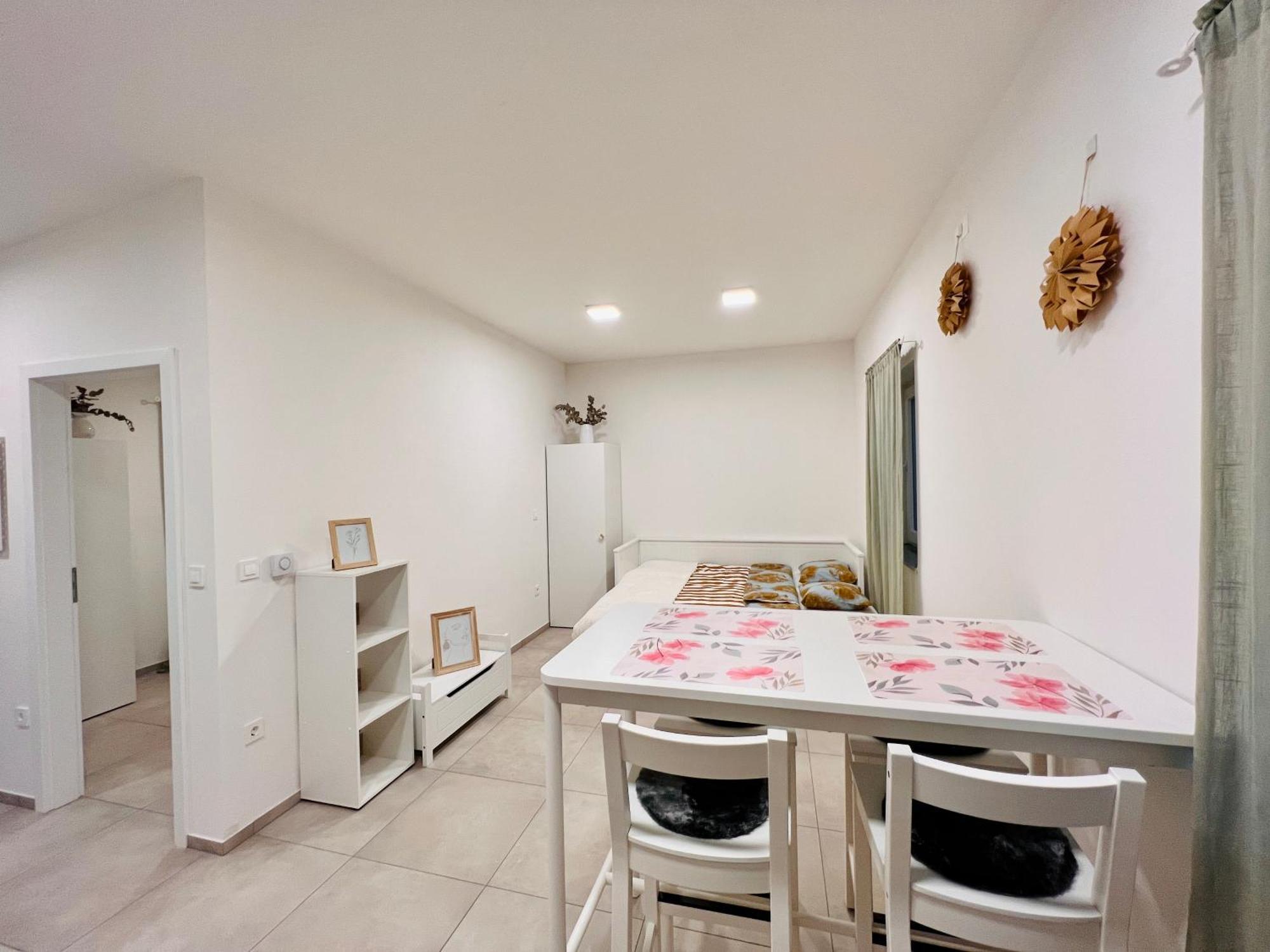 Sunny App Apartment Ljubljana Room photo